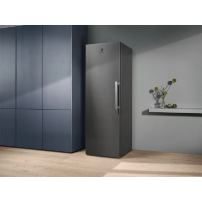 Морозильная камера Electrolux RUT7ME28X2-23 Морозильная камера Electrolux RUT7ME28X2-23-изображение