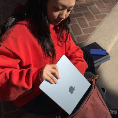 Ноутбук Apple MacBook Air 13 M4 A3240 Starlight (MW103UA/A)-11-зображення