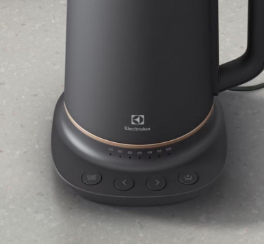 Елекрочайник Electrolux E7K1-6BP-15-зображення