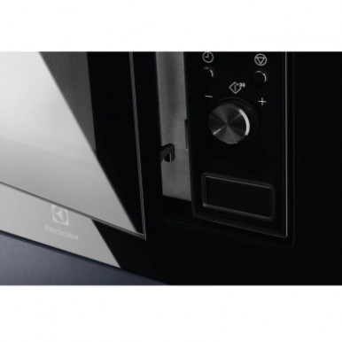 Мікрохвильова піч Electrolux LMS2203EMK-9-зображення
