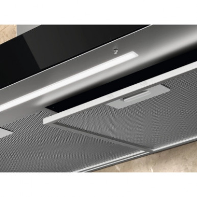 Вытяжка кухонная Electrolux LFT826X-13-изображение