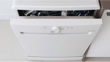 Посудомоечная машина Indesit DFE 1B19 13-18-изображение